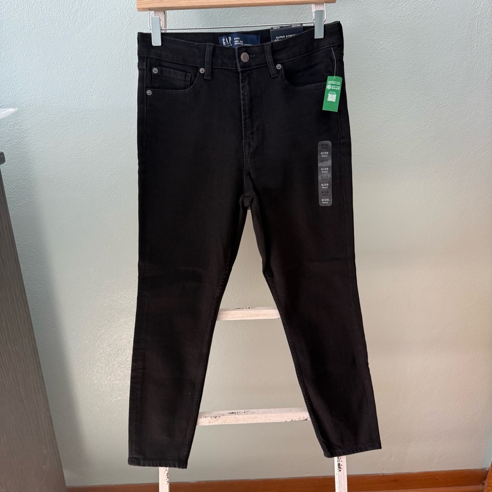 NWT GAP High Rise Universal Legging Black Skinny Jeans Size 8 Short Women